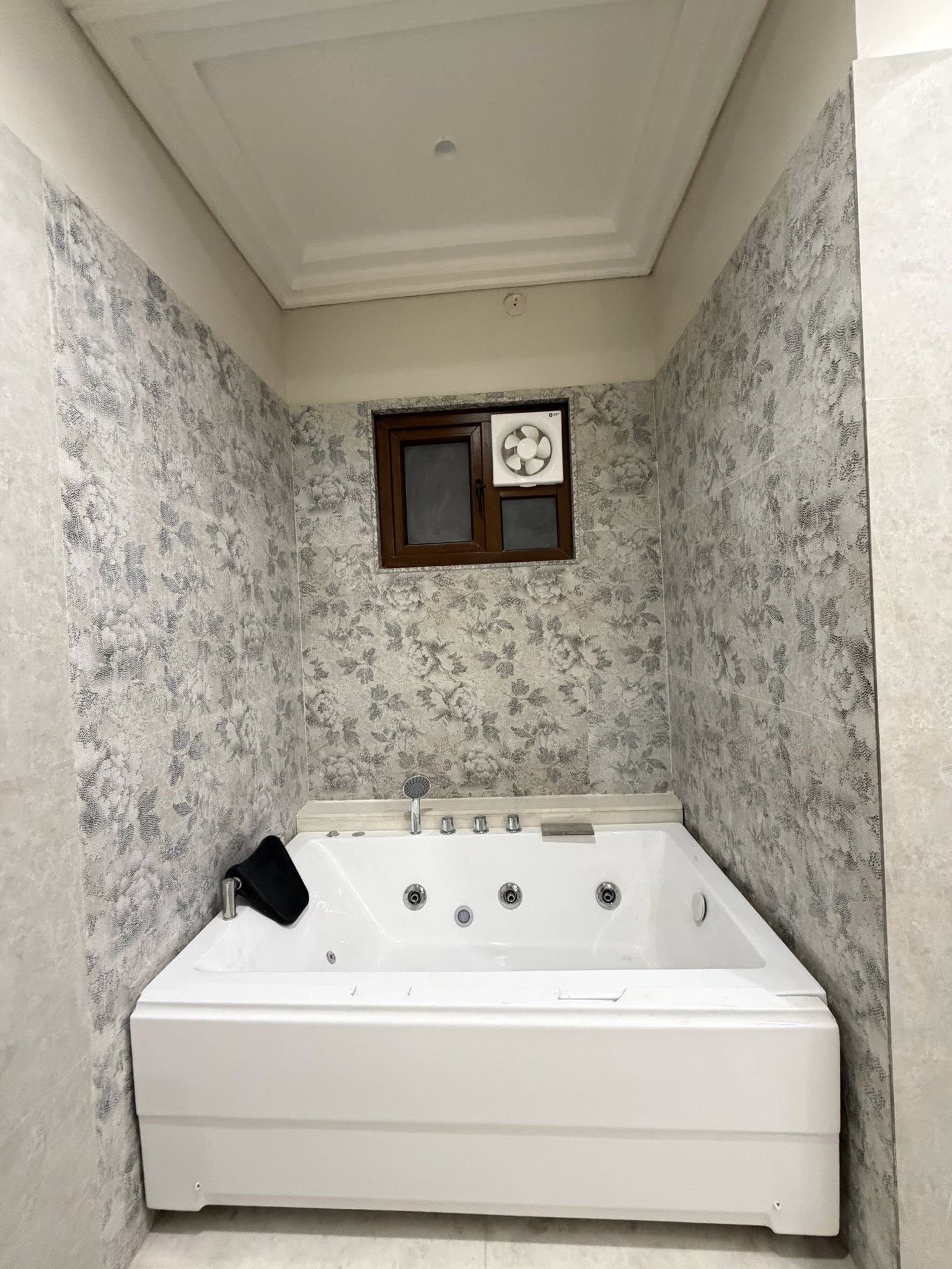 574022458_1235575091922895_2534070929161020791_n