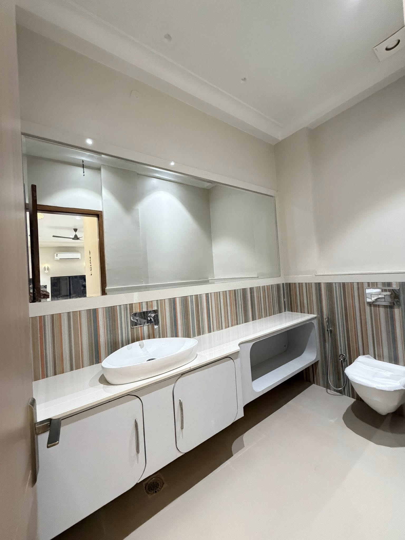 574571252_1235574075256330_4247049751340864026_n