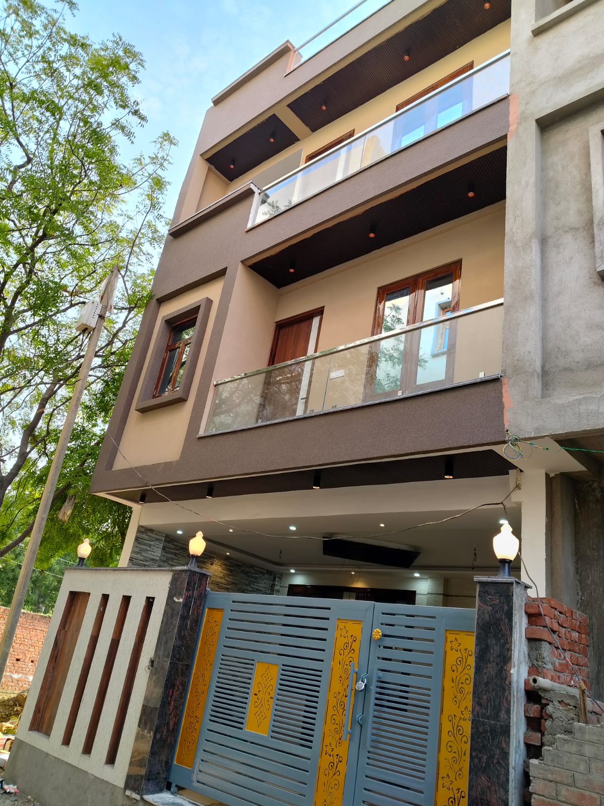 WhatsApp Image 2025-11-09 at 6.49.19 PM